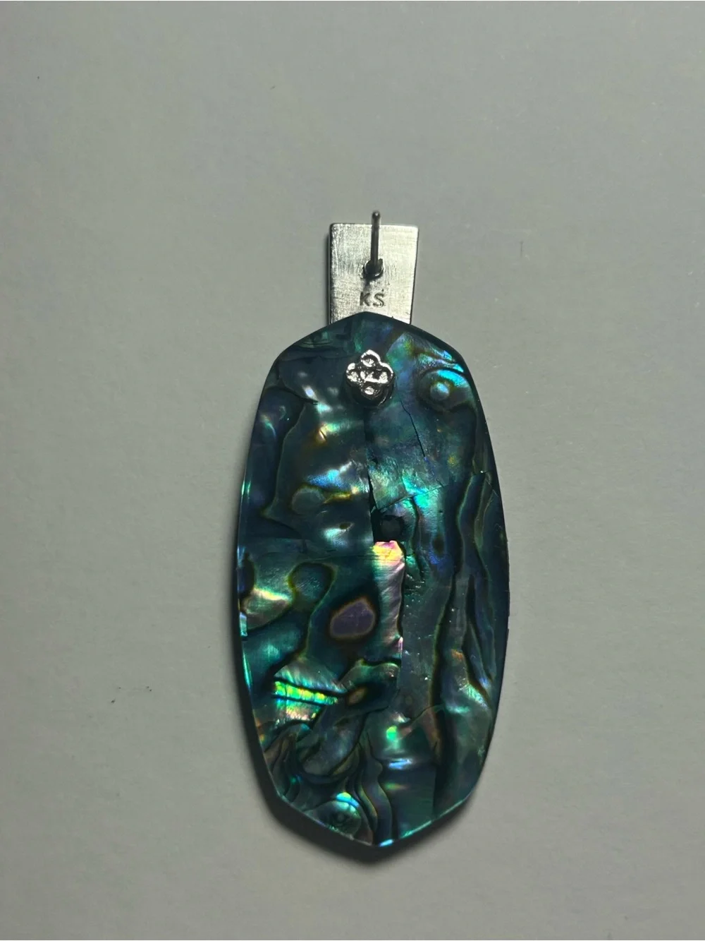 Kendra Scott Iridescent Statement Earrings Abalone Stud Jewelry + Dust Bag